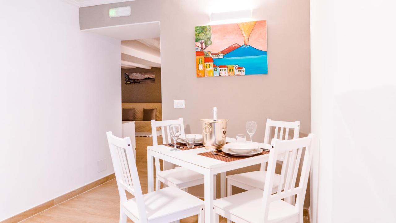 Reginella Duomo Apartment Νάπολη Εξωτερικό φωτογραφία