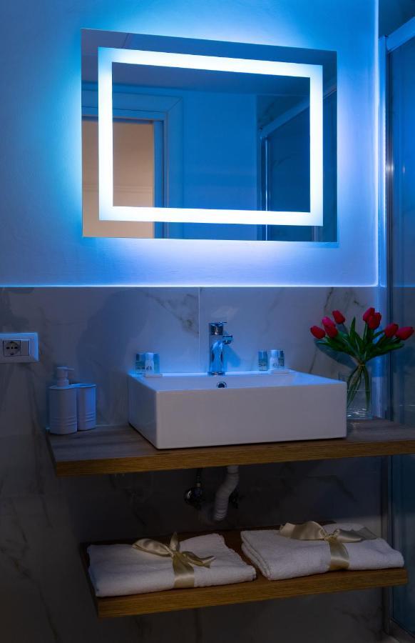 Reginella Duomo Apartment Νάπολη Εξωτερικό φωτογραφία
